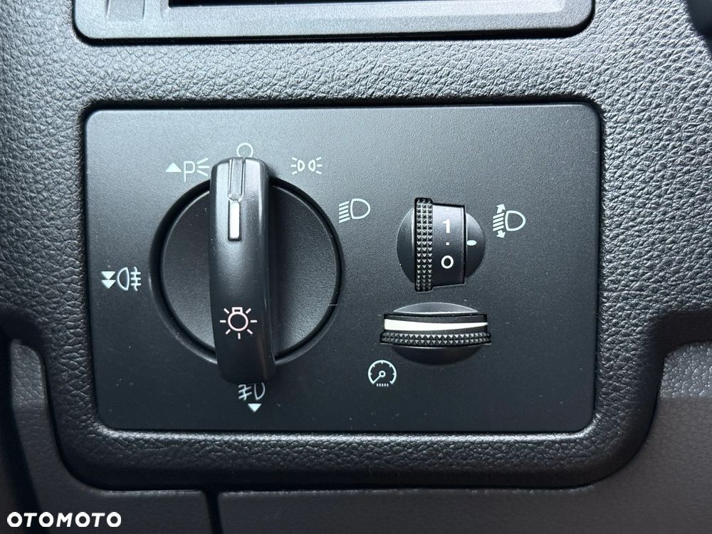 Ford Kuga 2.0 TDCi 4x4 Individual - 35