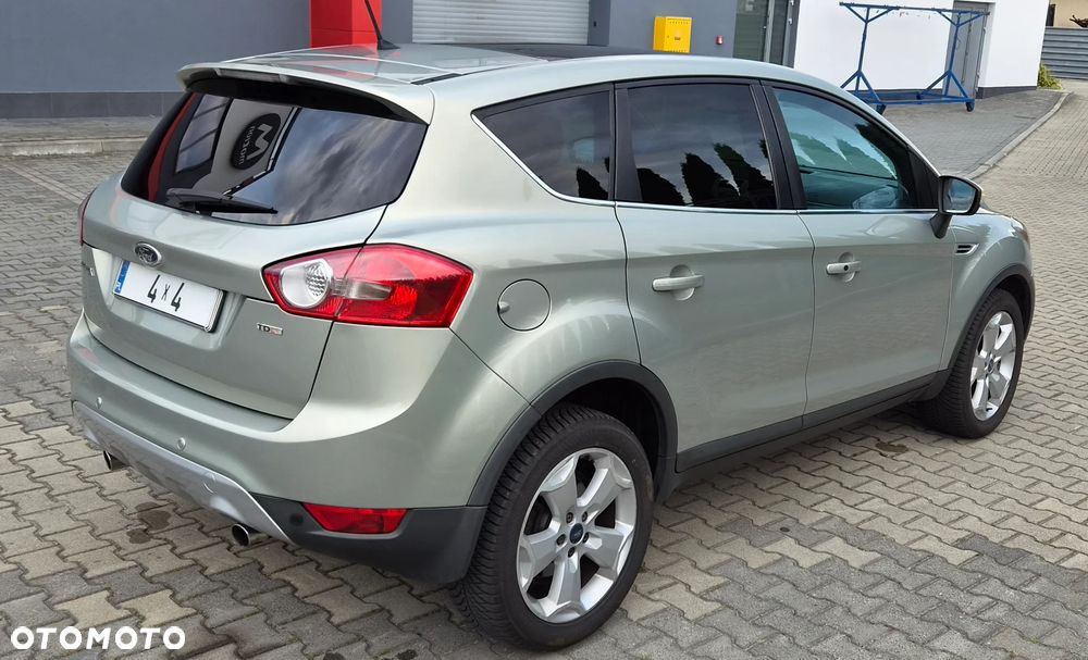 Ford Kuga 2.0 TDCi Titanium - 12