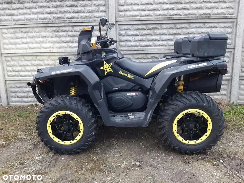 Can-Am Spyder - 2