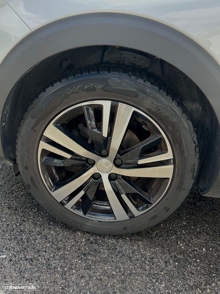 Peugeot 5008 PureTech 130 EAT8 Stop & Start GT - 13