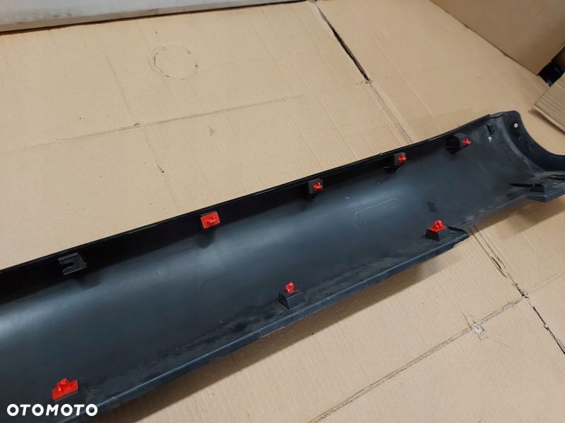 KIA SOUL II LISTWA PROGOWA NAKŁADKA PRAWA - 9