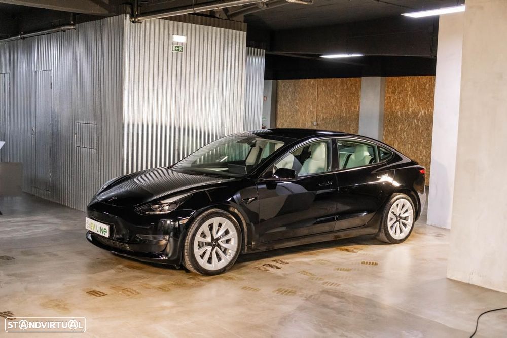 Tesla Model 3 Long Range AWD Dual Motor - 1