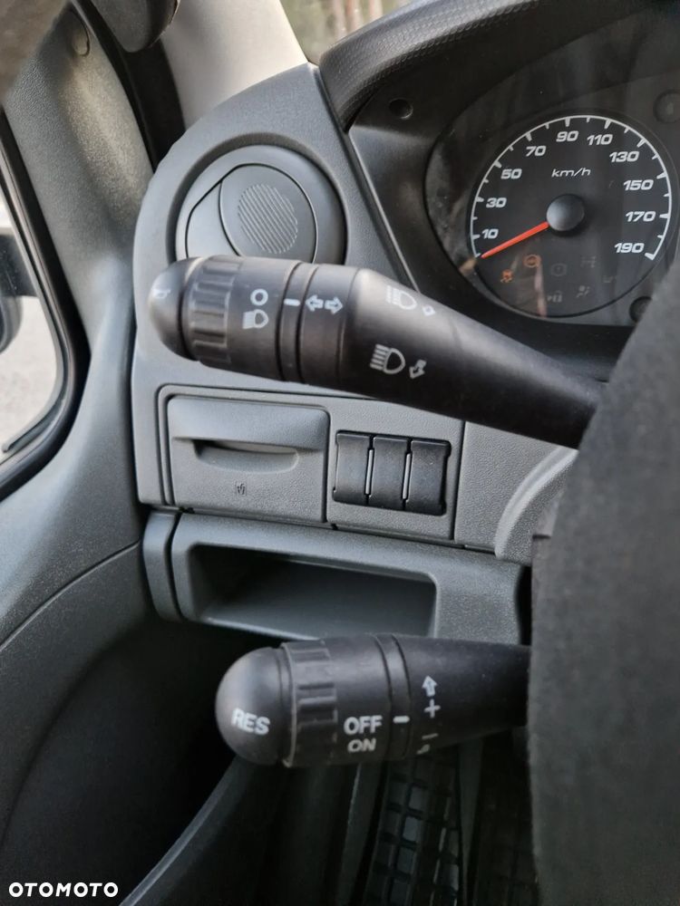 Iveco DAILY BLIŻNIAK - 24