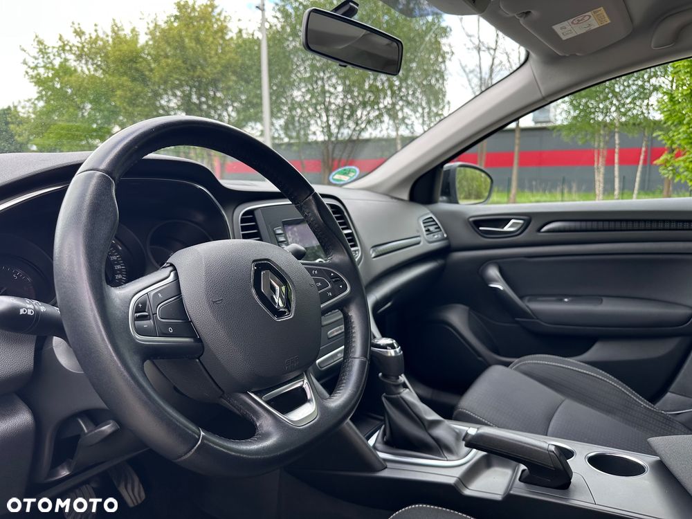Renault Megane ENERGY TCe 100 LIFE - 6