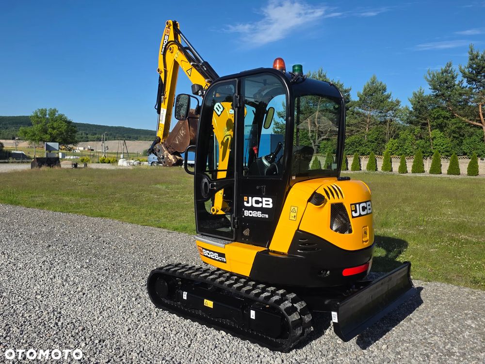 JCB JCB 8026 CTS mini Koparka 1901 MTG sprowadzona 3 łyżki szybkozłącze hydrauliczne piękny stan GOODBER 8025 30 - 26