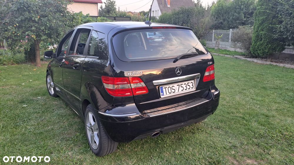 Mercedes-Benz Klasa B 200 CDI - 2