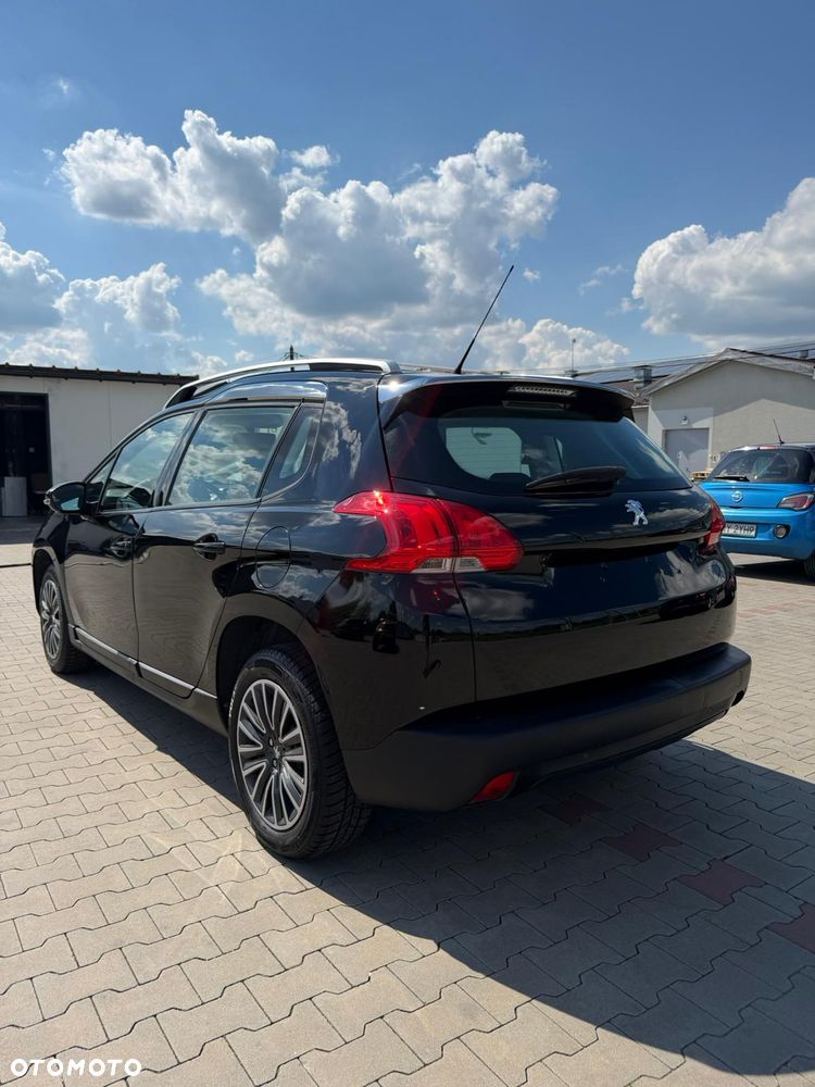 Peugeot 2008 1.2 VTi Allure - 8