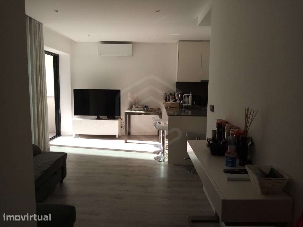 Apartamento T2 para venda em Quarteira, Algarve - Grande imagem: 2/21