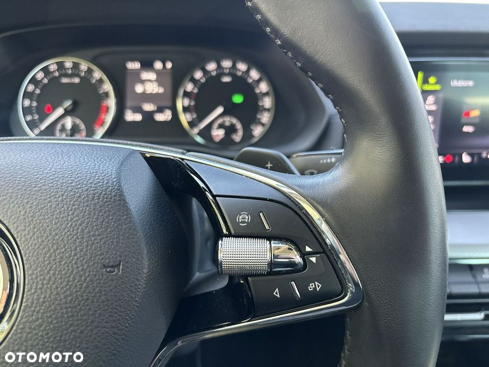 Skoda Octavia 2.0 TDI DSG Ambition - 27