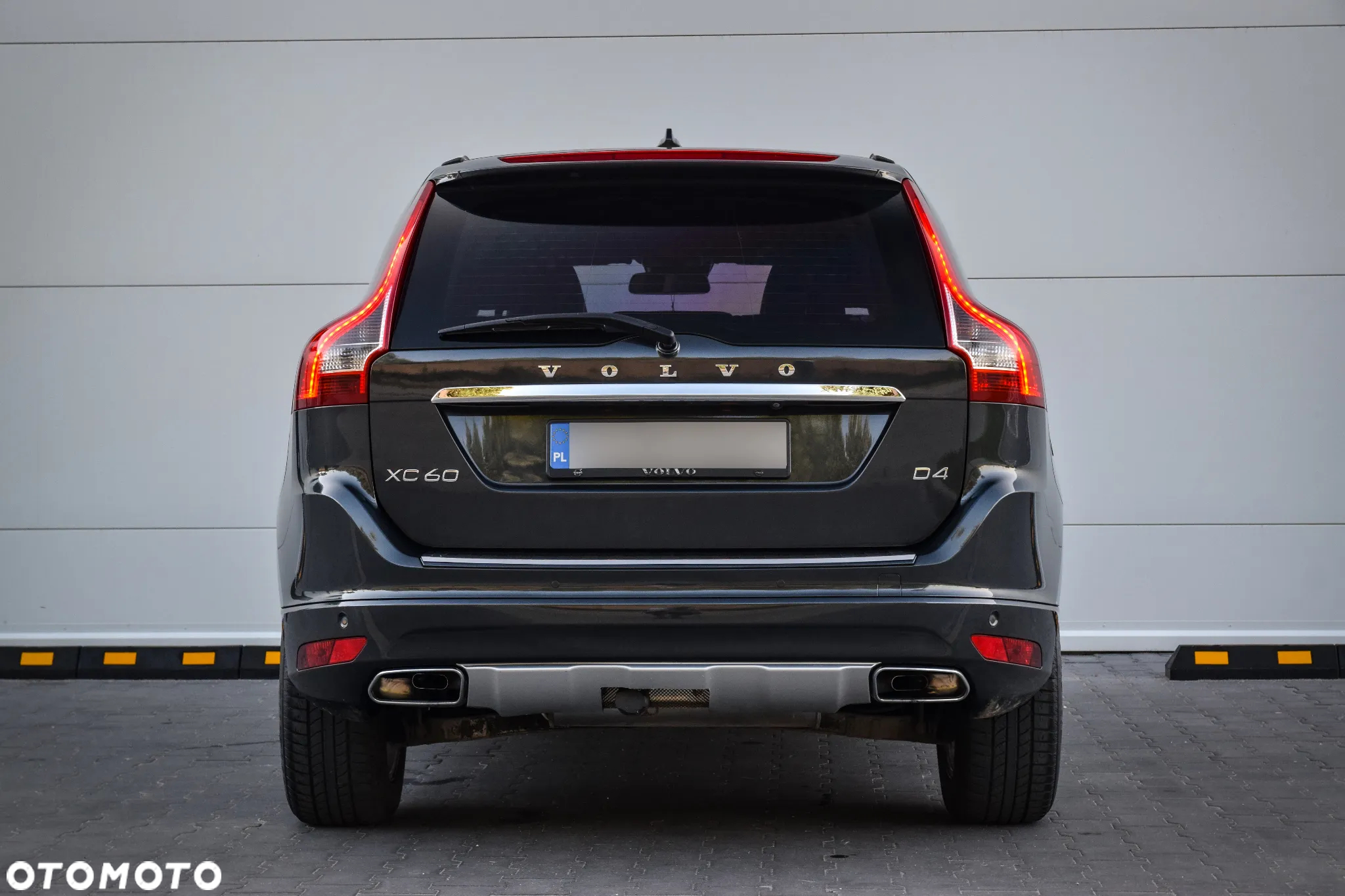 Volvo XC 60 D4 Geartronic Summum - 11