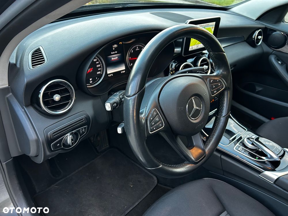 Mercedes-Benz Klasa C 200 (BlueTEC) d T 7G-TRONIC - 29