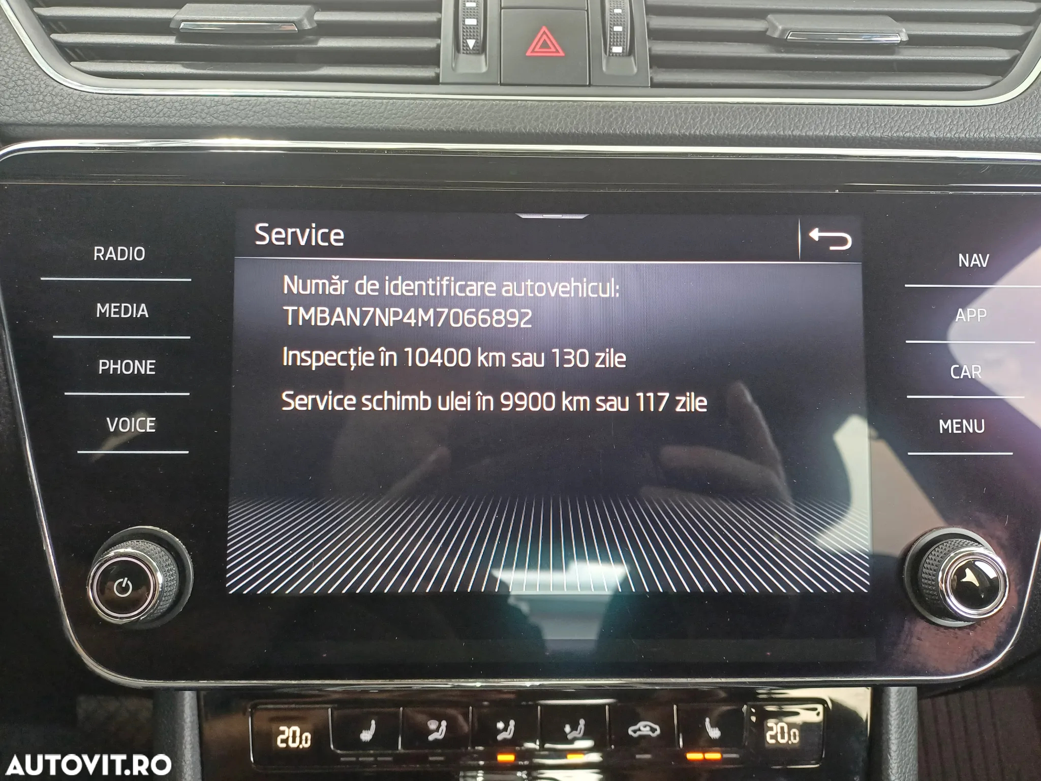 Skoda Superb 1.5 TSI DSG Ambition - 19