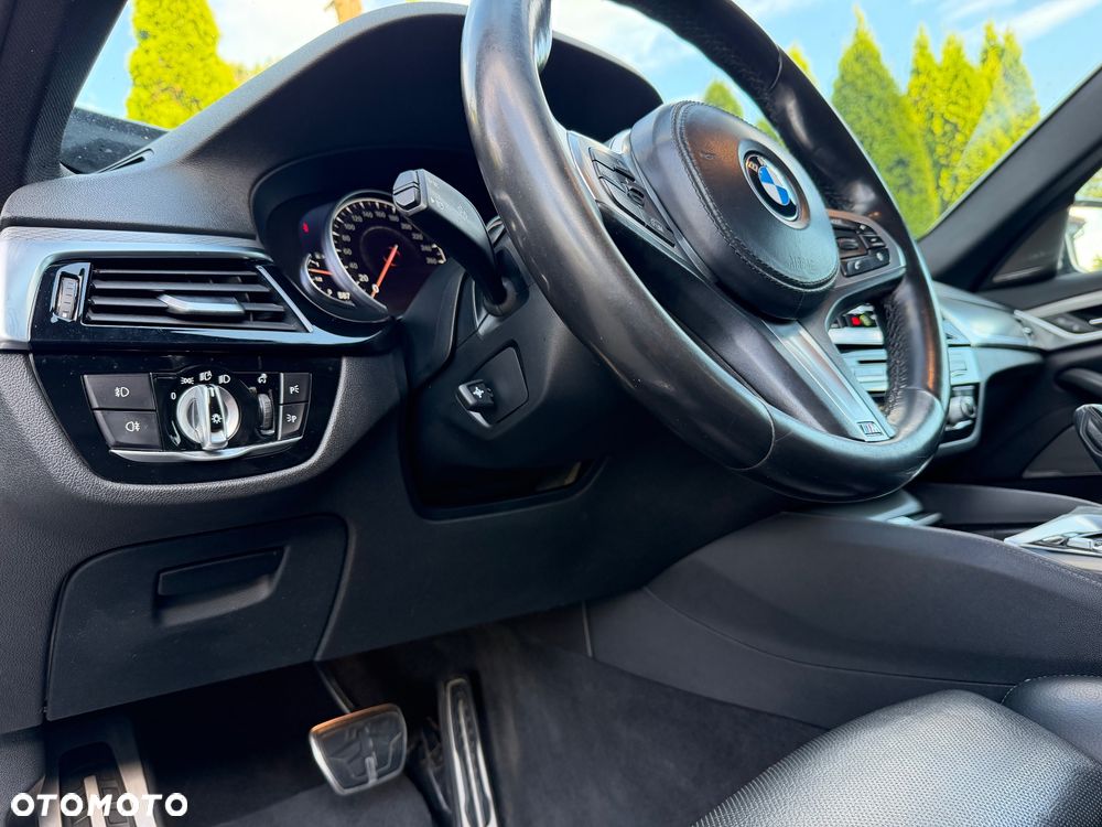 BMW Seria 5 530i xDrive M Sport sport - 17