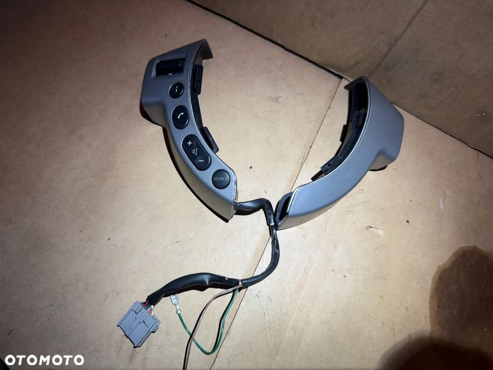 Przełącznik multifunkcja ramka kierownicy Nissan Qashqai J10 25552JD00B 25552JD00 OE - 1