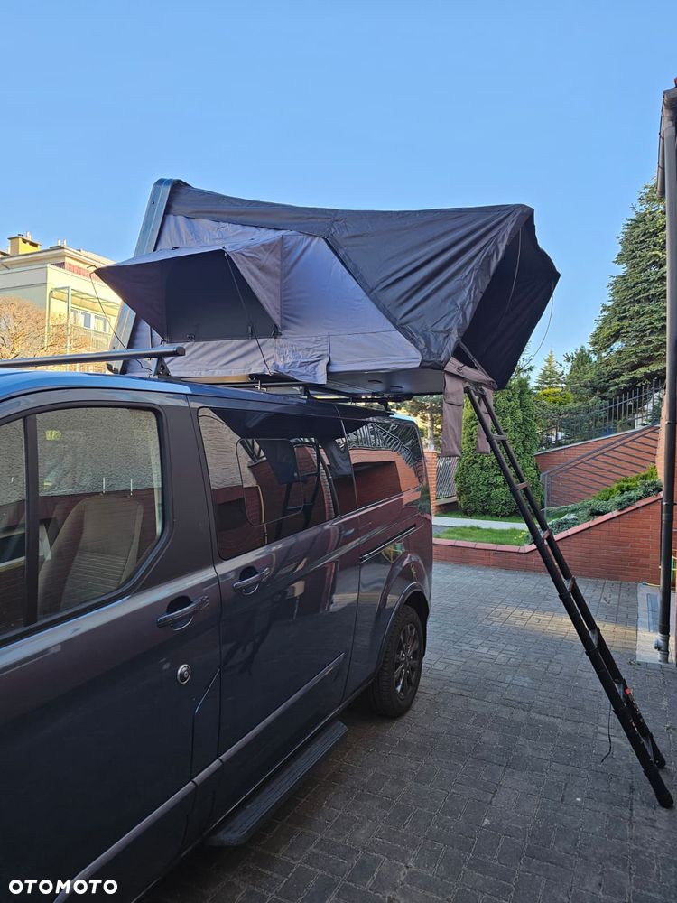Ford Tourneo Custom - 9