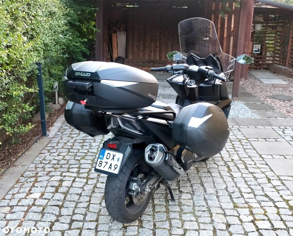 Kymco AK 550 - 2