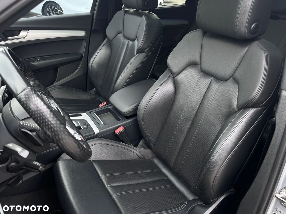 Audi Q5 2.0 TFSI quattro S tronic design - 9