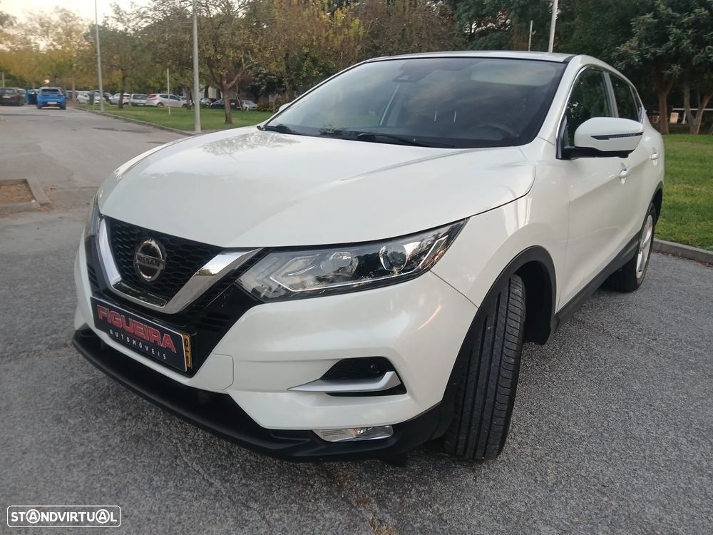 Nissan Qashqai 1.3 DIG-T N-Connecta J18 - 15