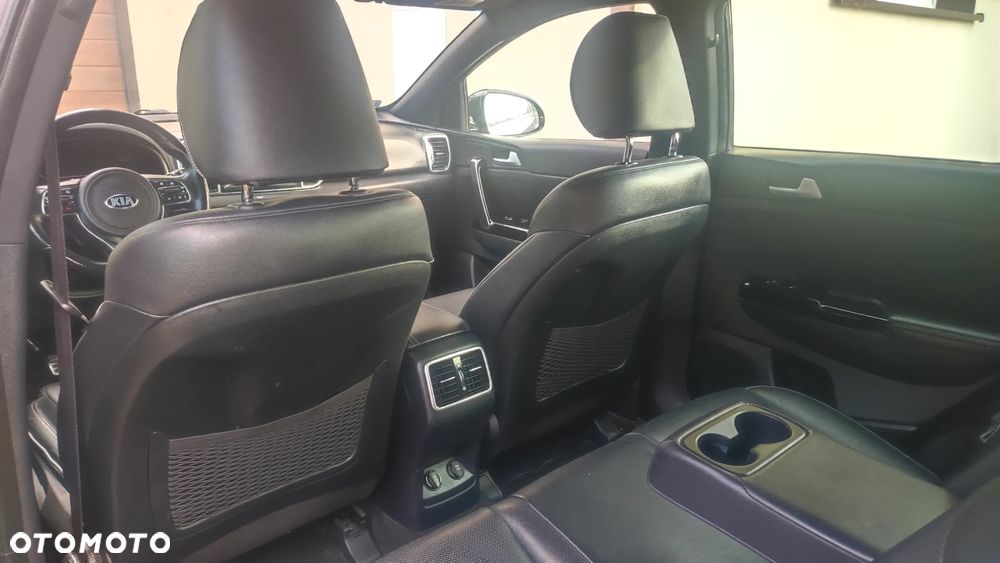 Kia Sportage 1.6 T-GDI Business Line 4WD - 1