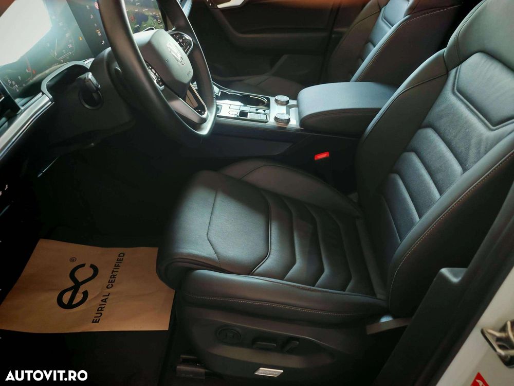 Volkswagen Touareg 3.0 V6 TDI 4Motion DPF Automatik R-Line - 18
