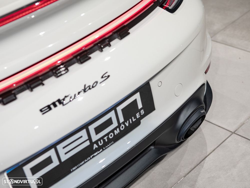 Porsche 911 (992) Turbo S PDK - 21