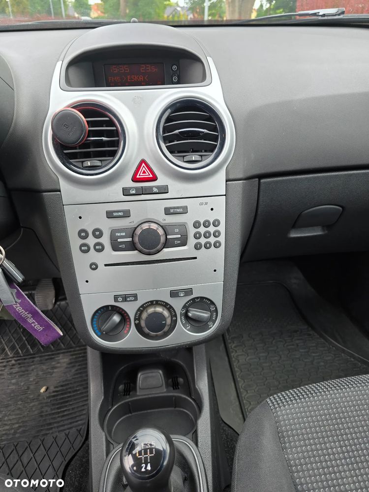 Opel Corsa 1.2 16V Enjoy - 7