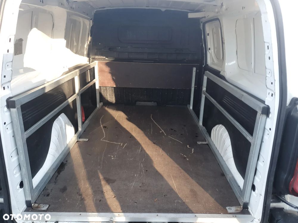 Citroën Berlingo - 11