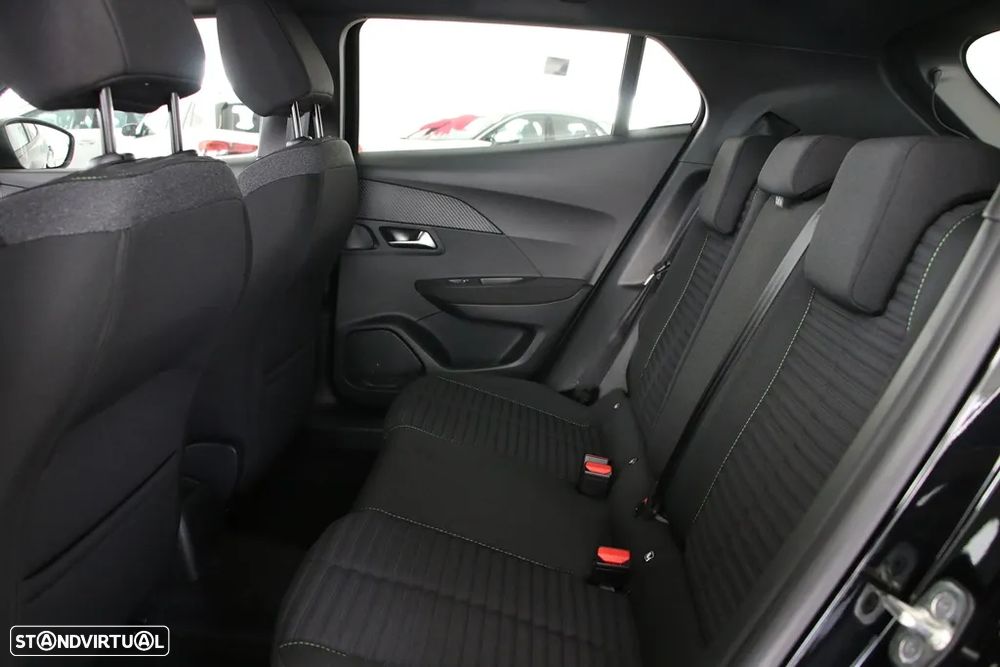 Peugeot 2008 1.2 PureTech Active - 20