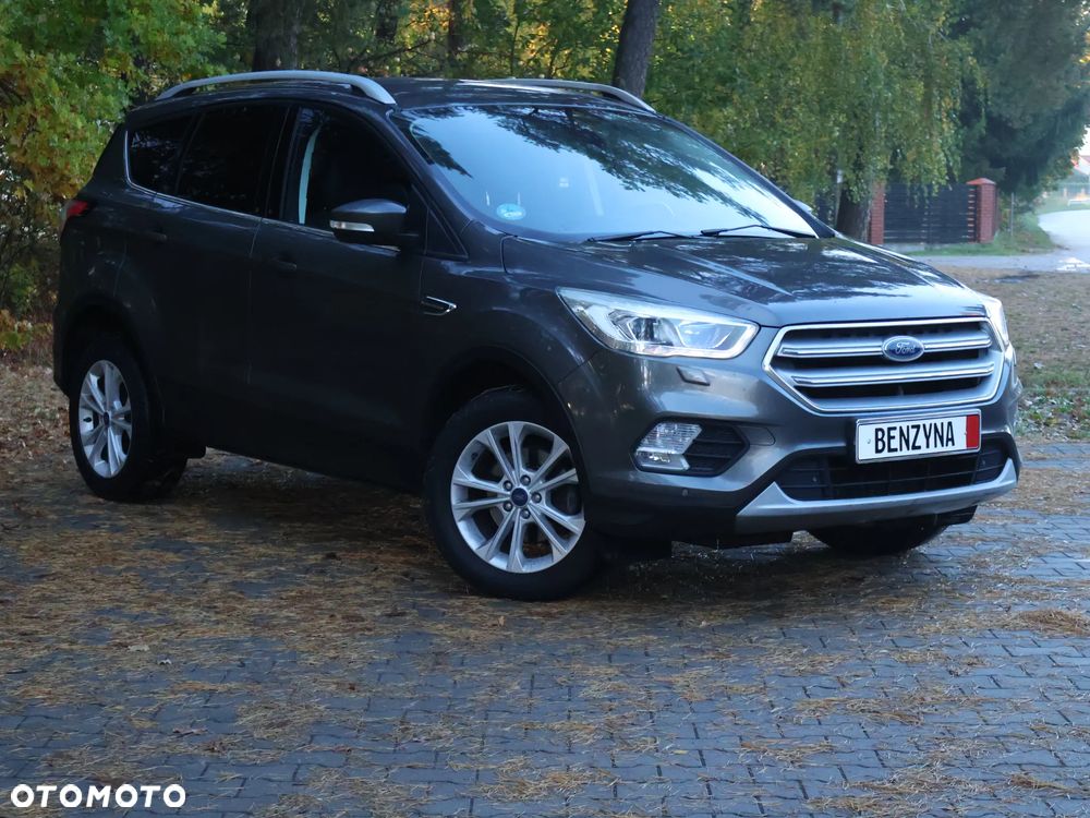 Ford Kuga 1.5 EcoBoost 2x4 Titanium - 10