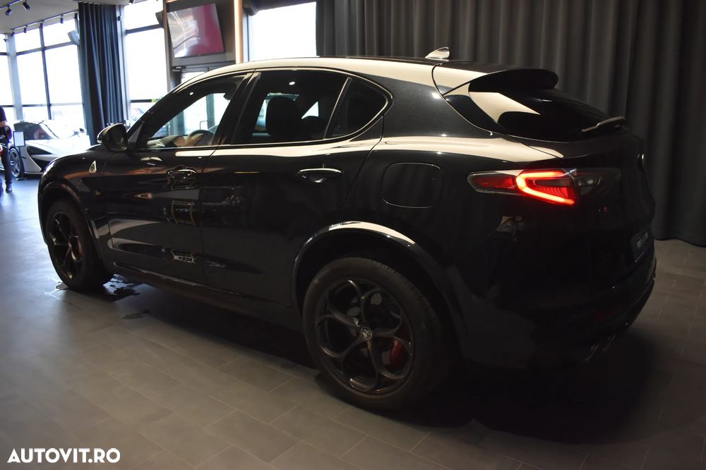 Alfa Romeo Stelvio 2.9 V6 Turbo AWD AT8 Quadrifoglio - 5