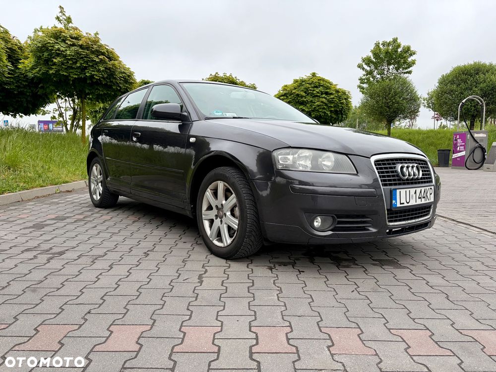 Audi A3 Sportback 2.0 TDI DPF Ambition - 1