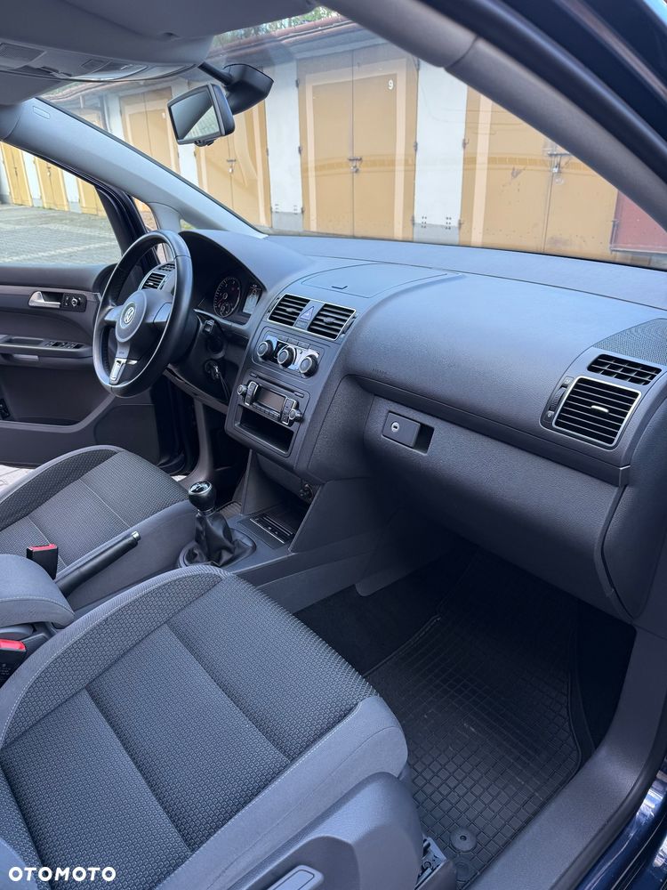 Volkswagen Touran 1.6 TDI DPF Comfortline - 14