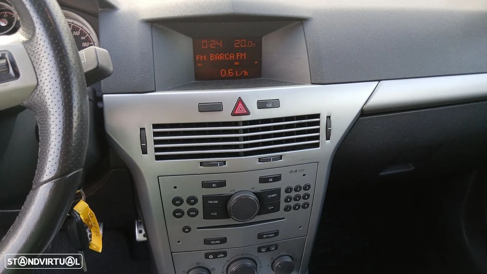 Opel Astra GTC 1.3 CDTI - 13