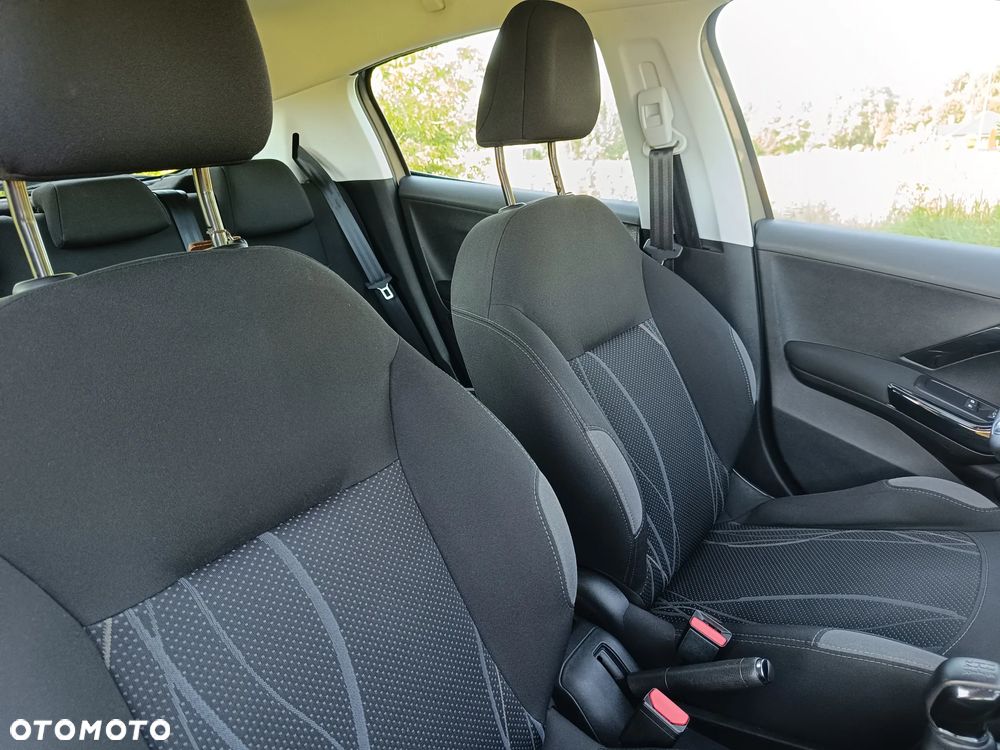 Peugeot 208 PureTech 82 Active - 26