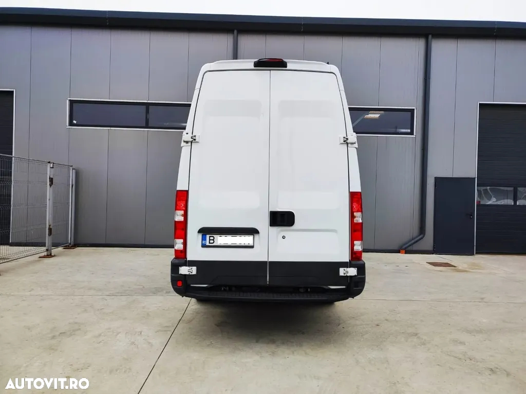 Iveco Daily 35S13 L3H3 - 2