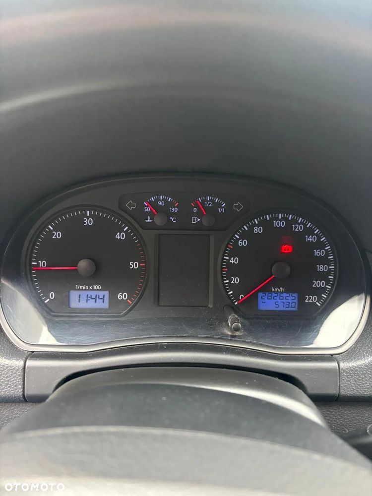 Volkswagen Polo - 10