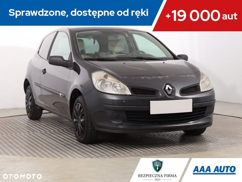Renault Clio - 1