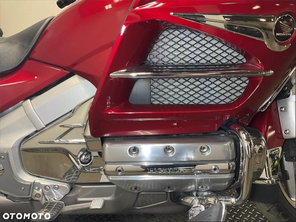 Honda GL - 6