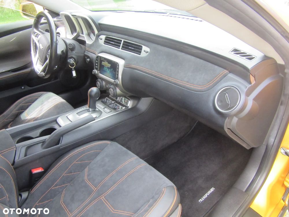 Chevrolet Camaro 6.2 V8 Coupe - 12