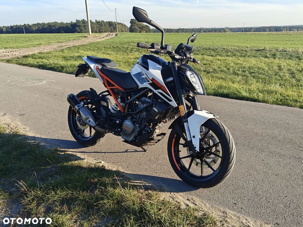 KTM Duke 125