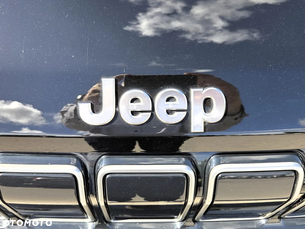 Jeep Avenger 1.2 GSE T3 Summit FWD - 11