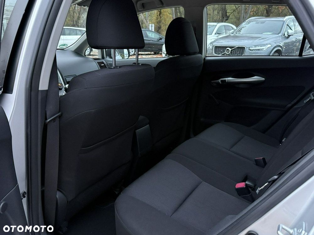 Toyota Auris 1.6 Active - 14