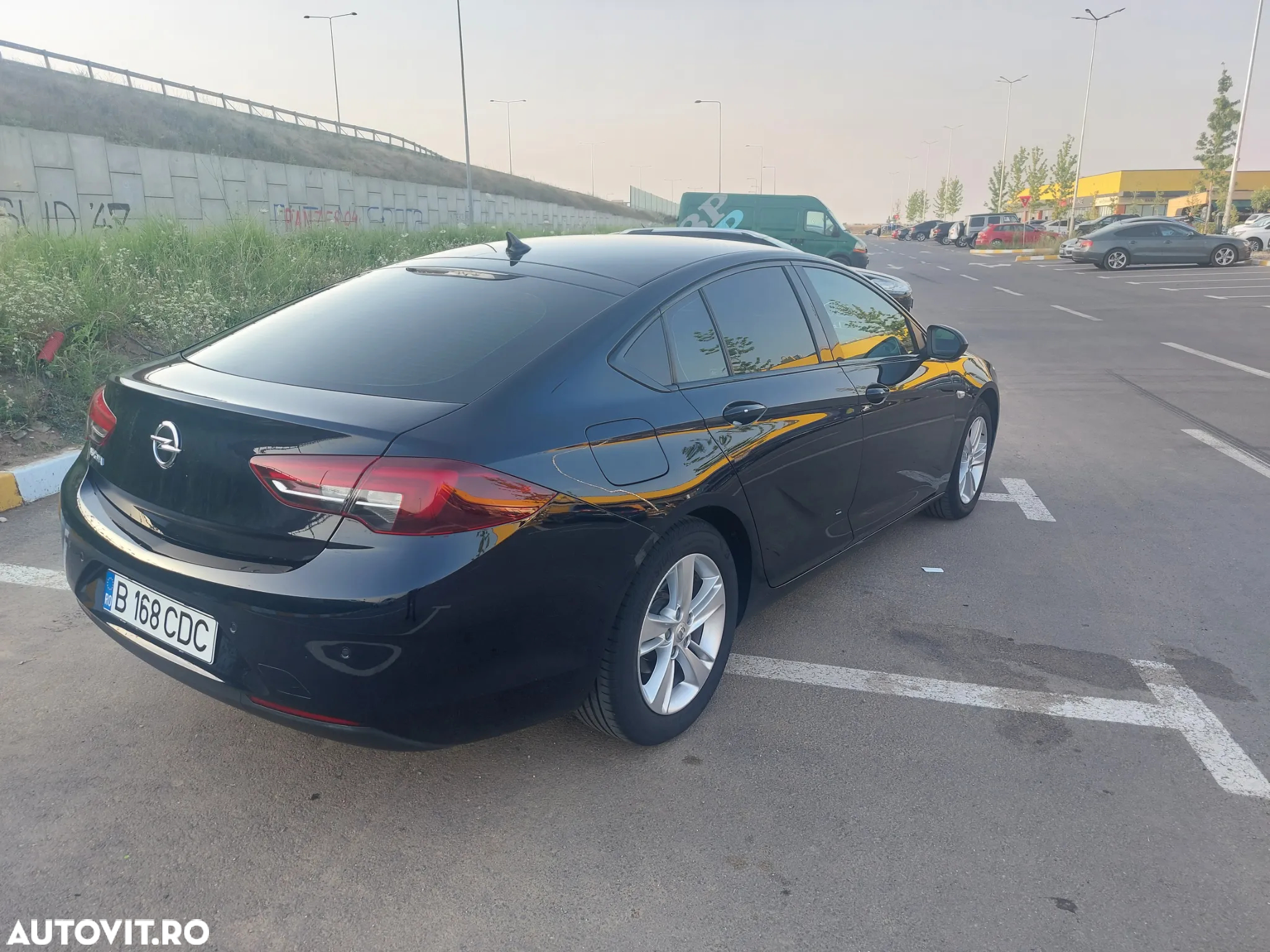 Opel Insignia Grand Sport 1.5 Turbo Start/Stop Innovation - 3
