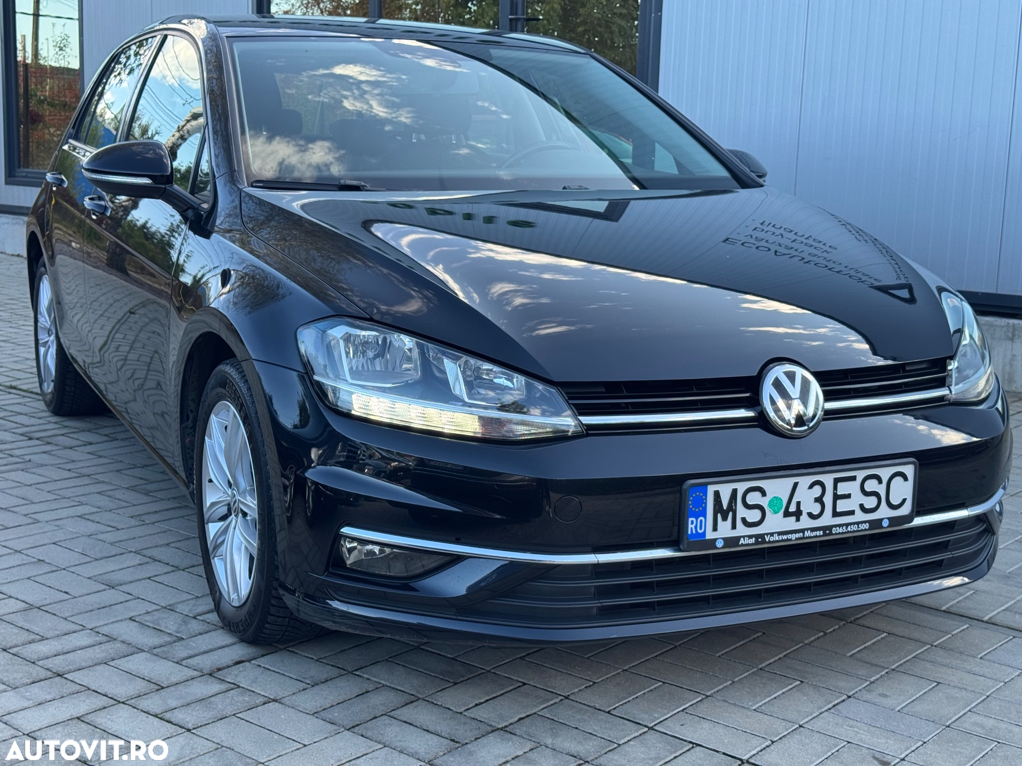 Volkswagen Golf 2.0 TDI Comfortline - 2