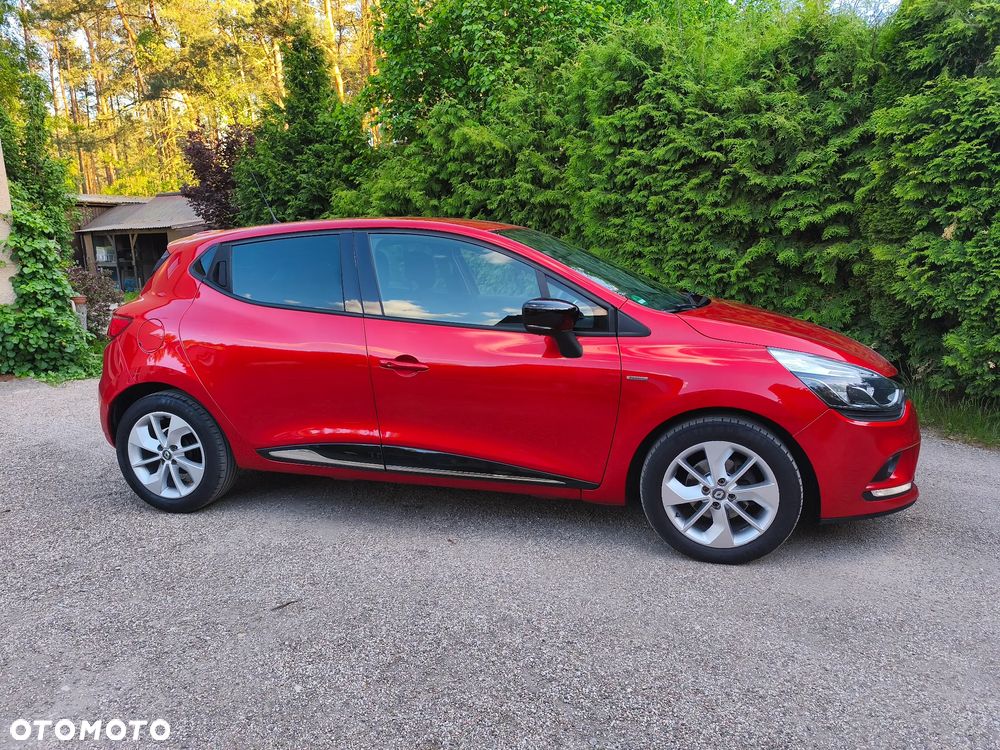 Renault Clio TCe 90 Limited - 18