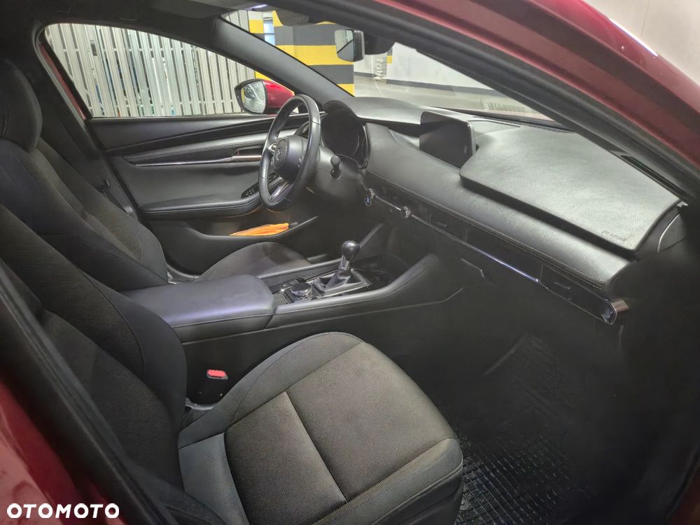 Mazda 3 2.0 mHEV Hikari - 13