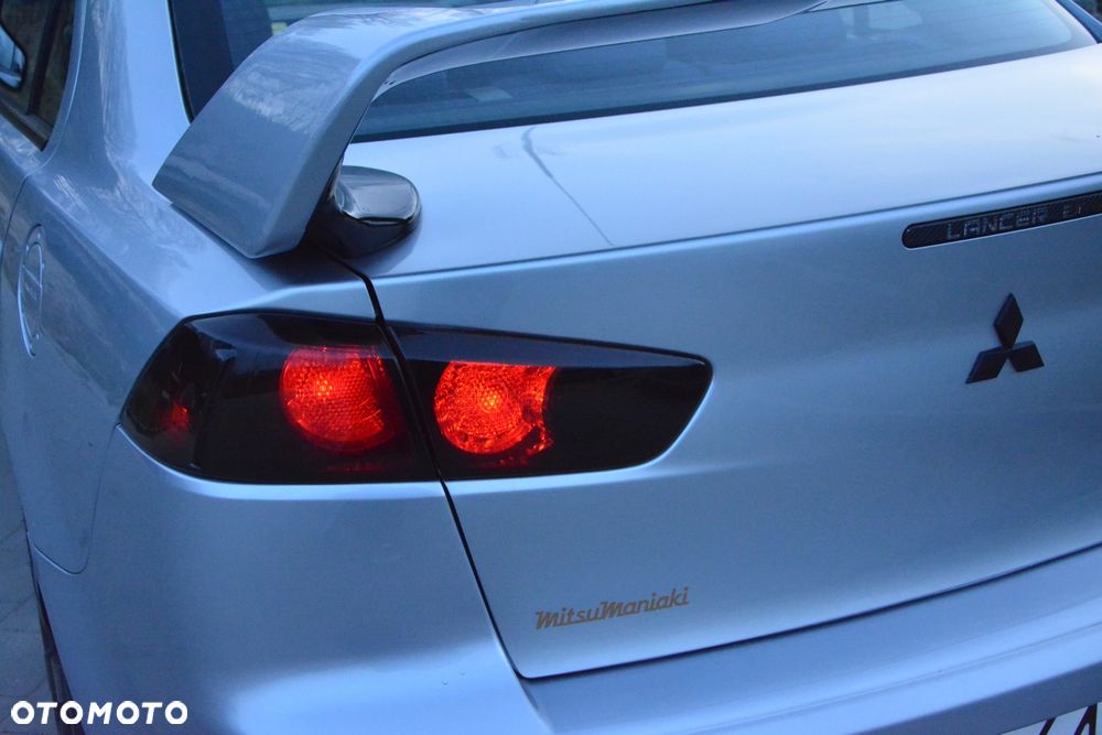 Mitsubishi Lancer - 16