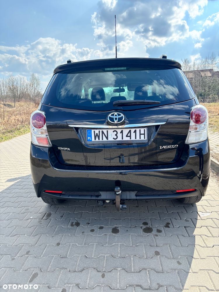 Toyota Verso 1.8 Prestige 7os - 6