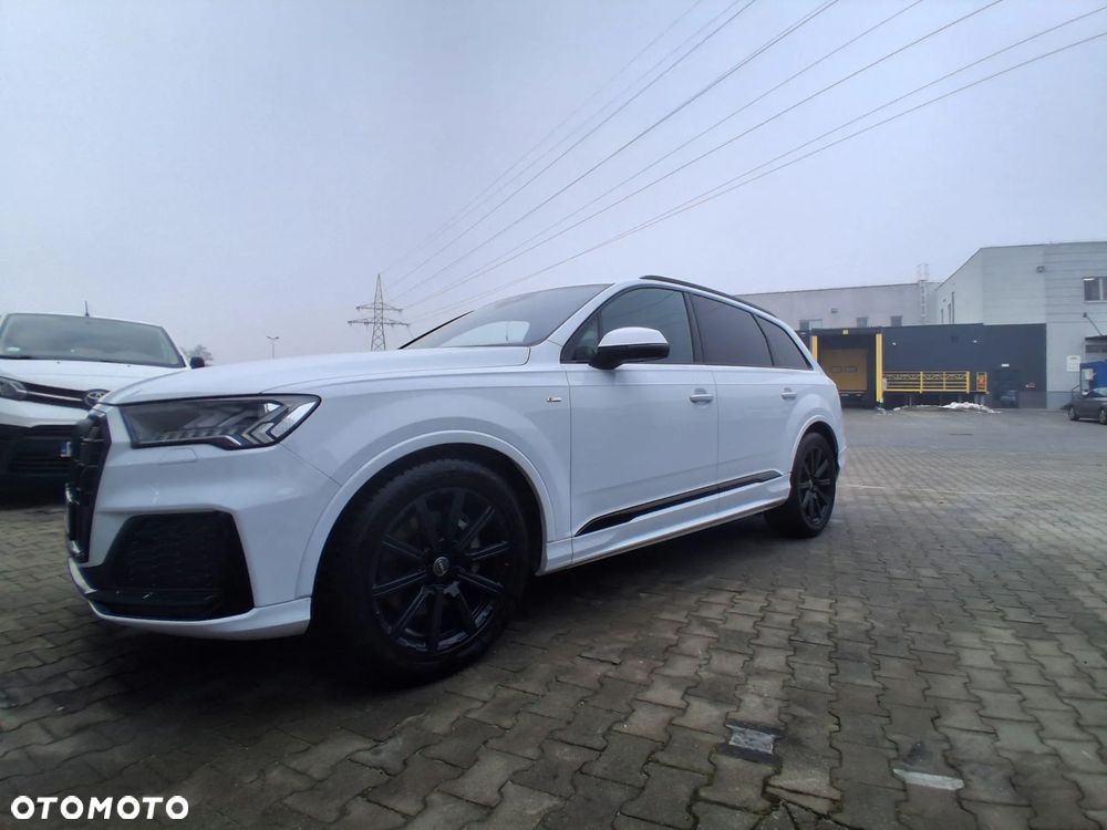 Audi Q7 - 16