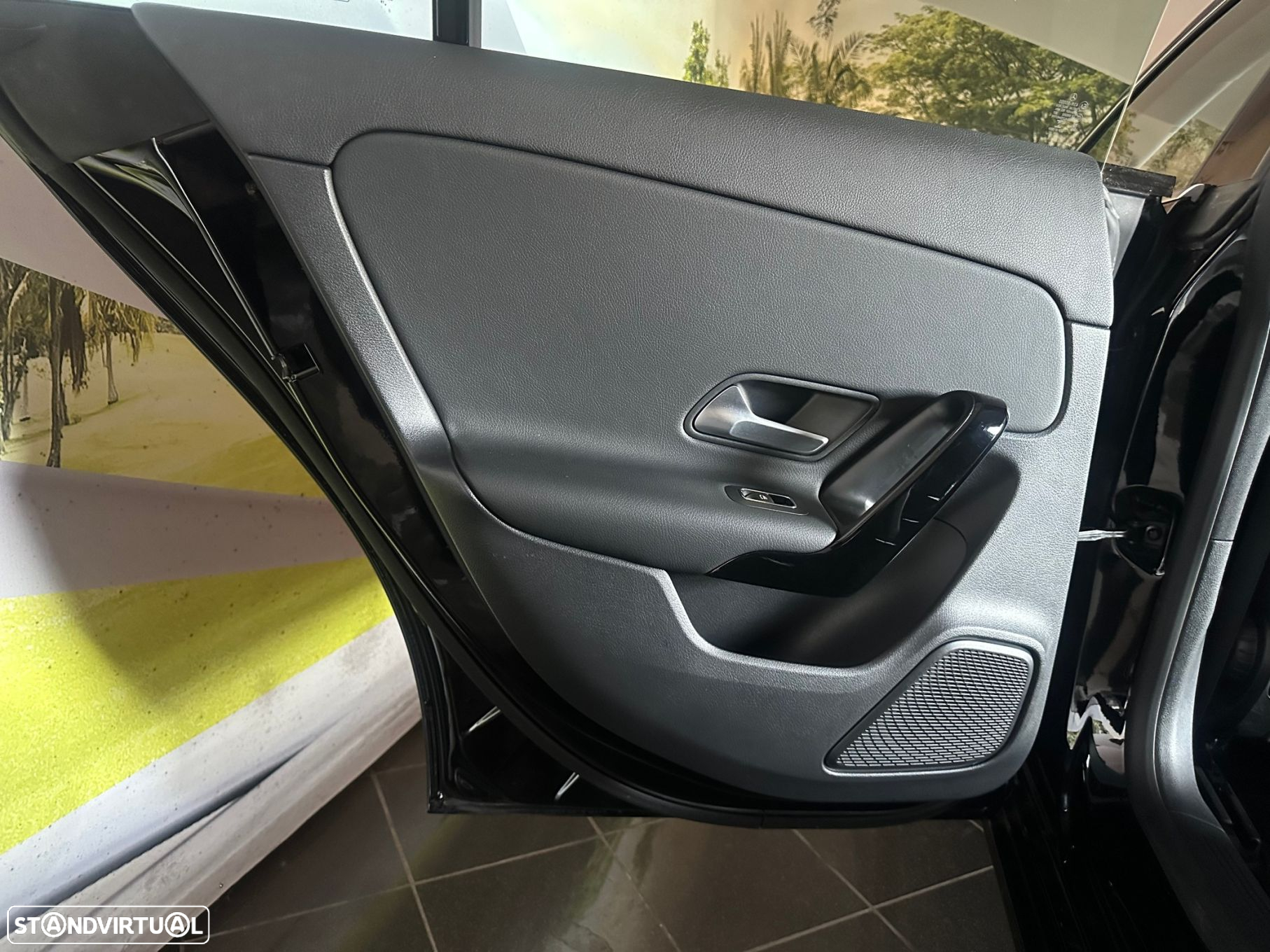 Mercedes-Benz CLA 180 d Shooting Brake Business Solutions Aut. - 19